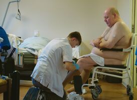 Jonge mbo-verpleegkunde studenten centraal in programma 'Zorgen' 
